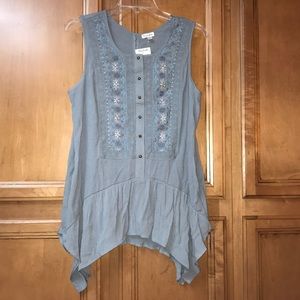 Beautiful sleeveless top